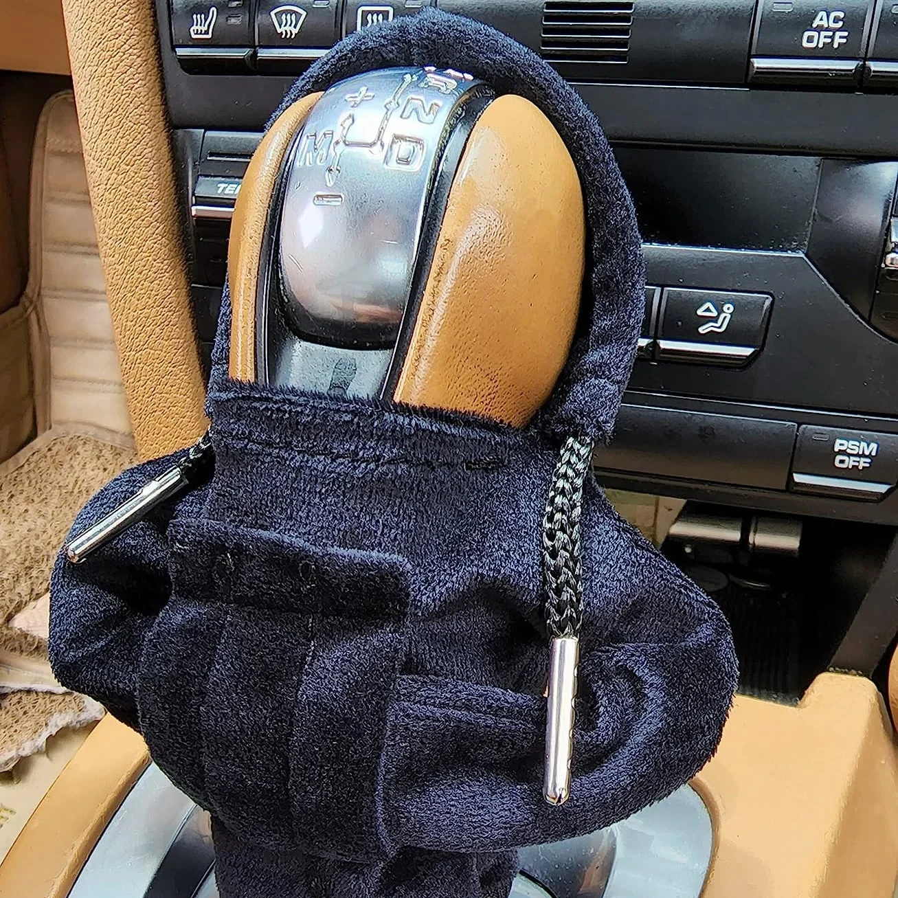 Knob Hoodie Gear Shifter🚗