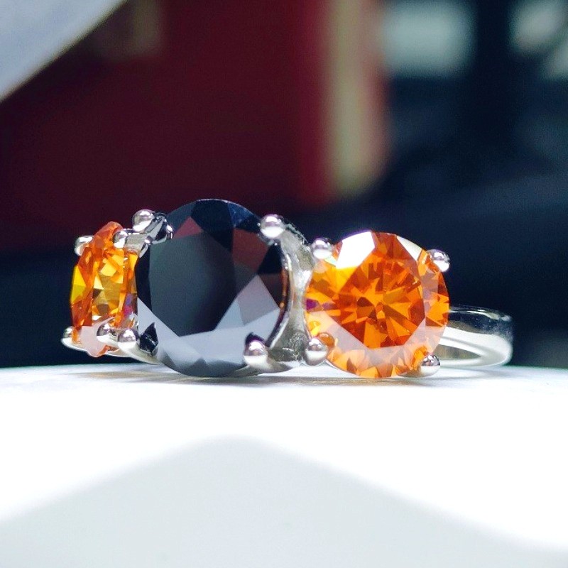 Spark Grow 4 Carat Moissanite Ring