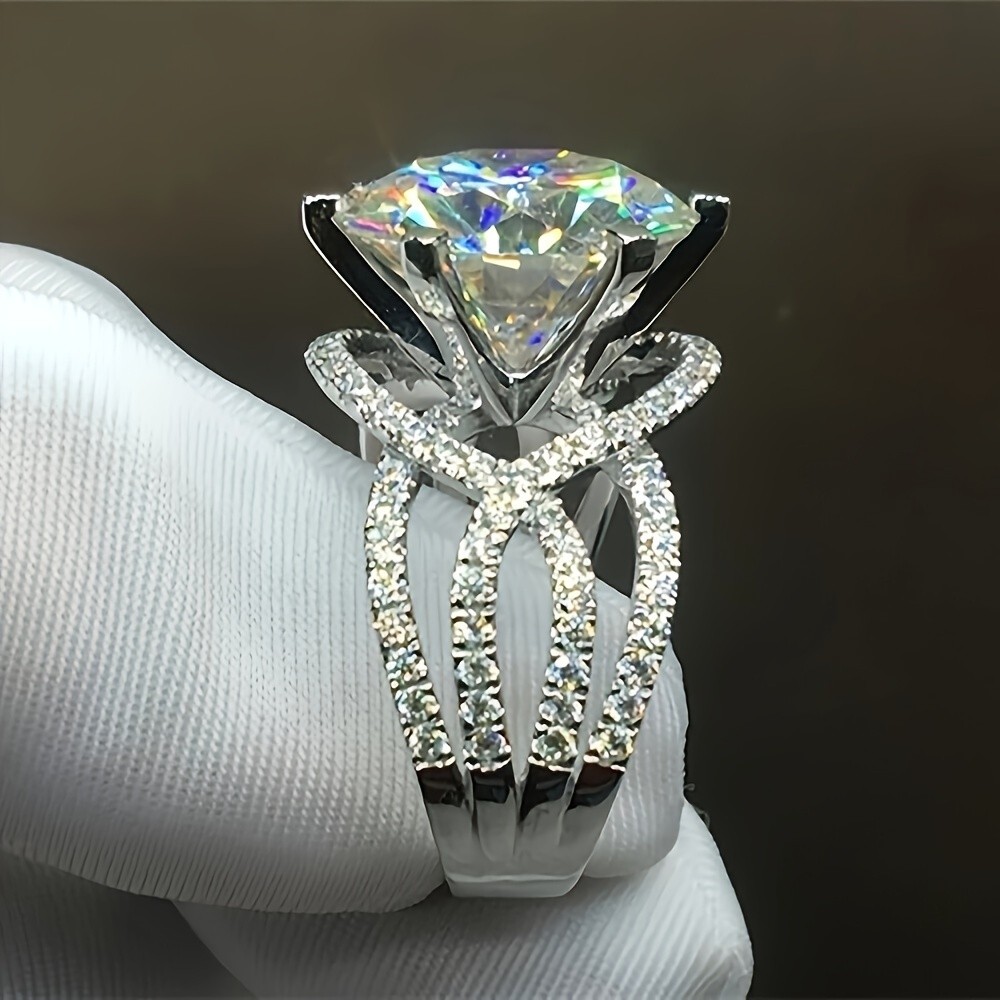 VOPU 4-Carat Moissanite Ring