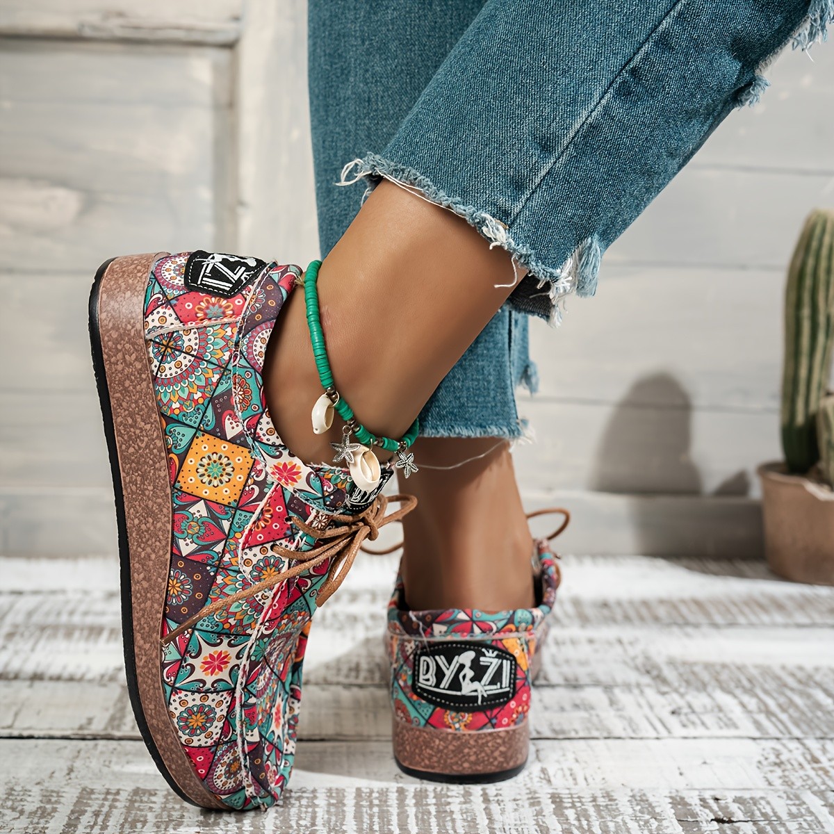 BYZI Casual Sneakers