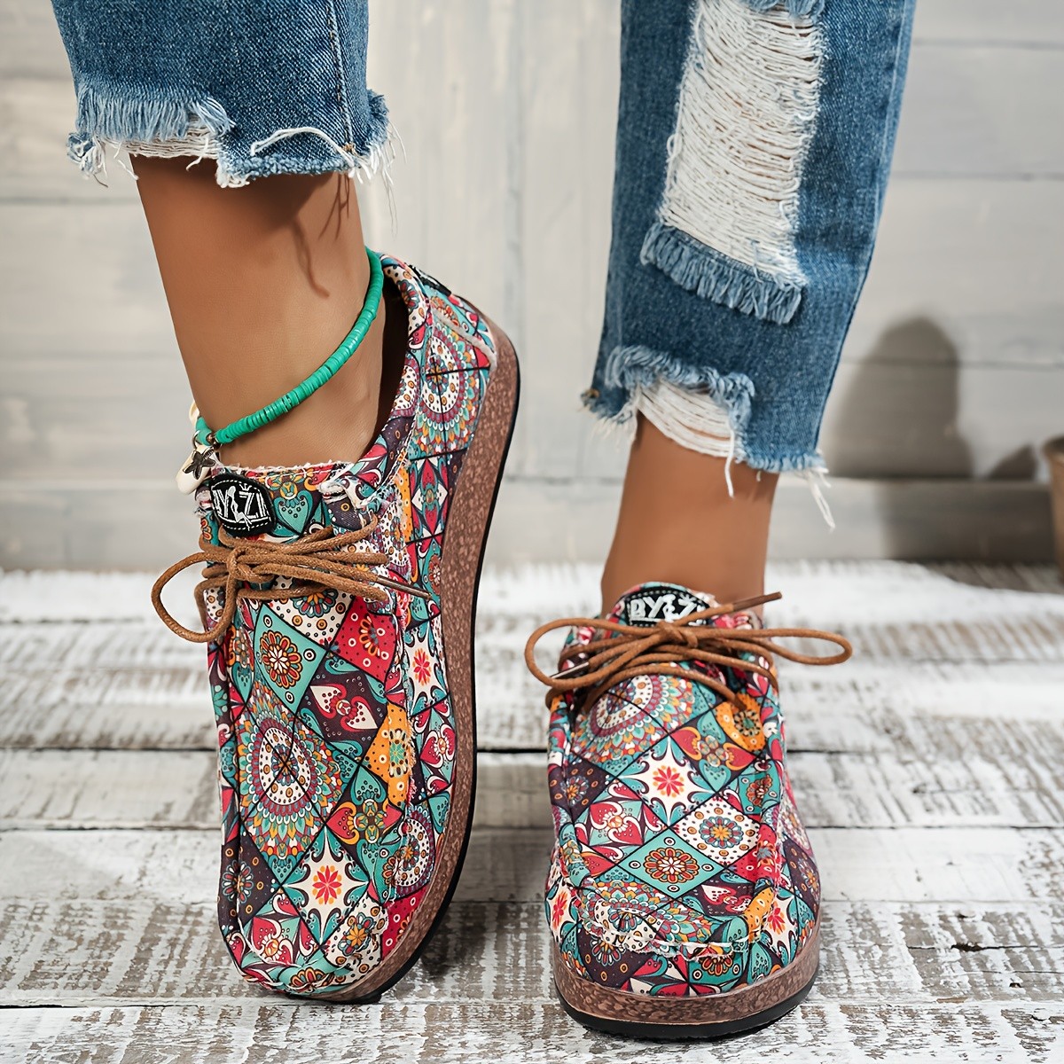 BYZI Casual Sneakers