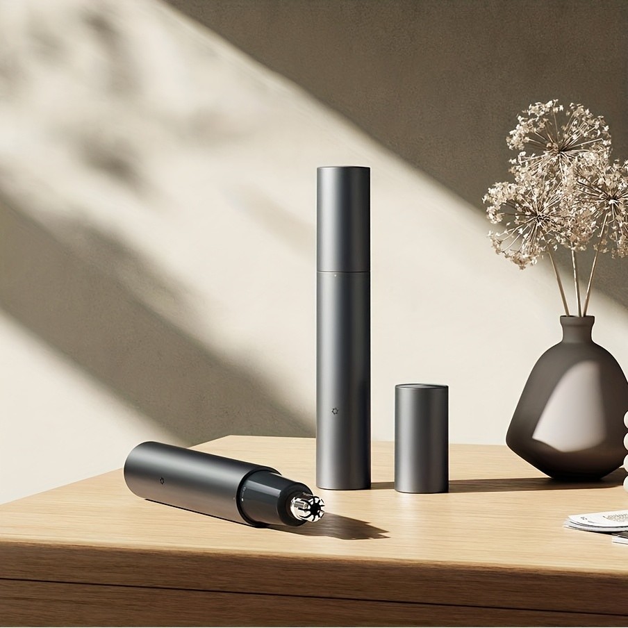 Mi Electric Nose Hair Trimmer – Quick, Safe, and Efficient Trimming for a Clean Look