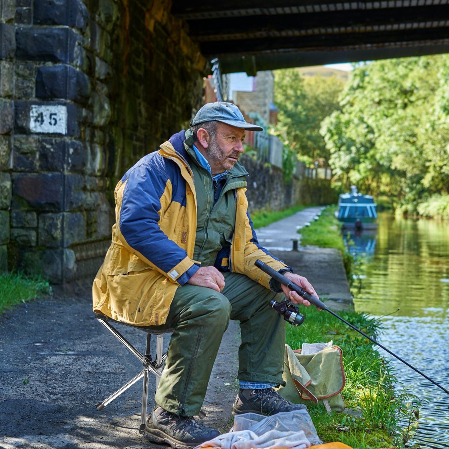 Lightweight Folding Stool