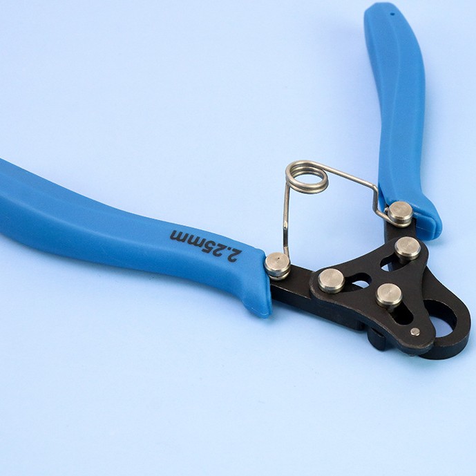 Step Looper Pliers