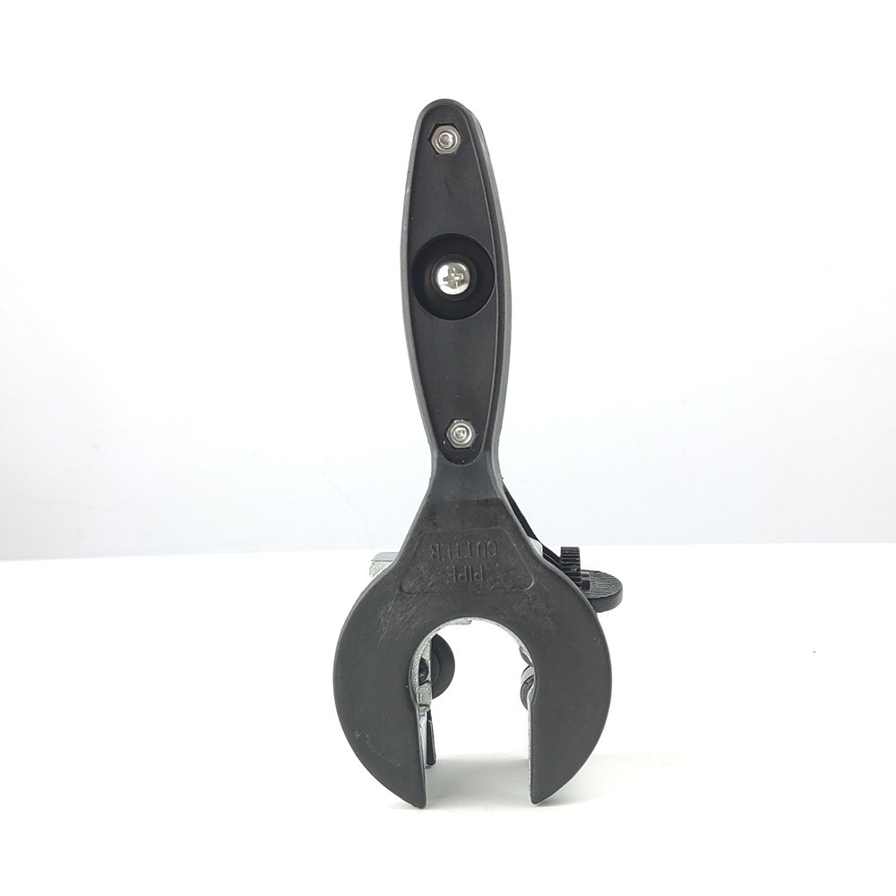 Ratchet-type Pipe Cutter