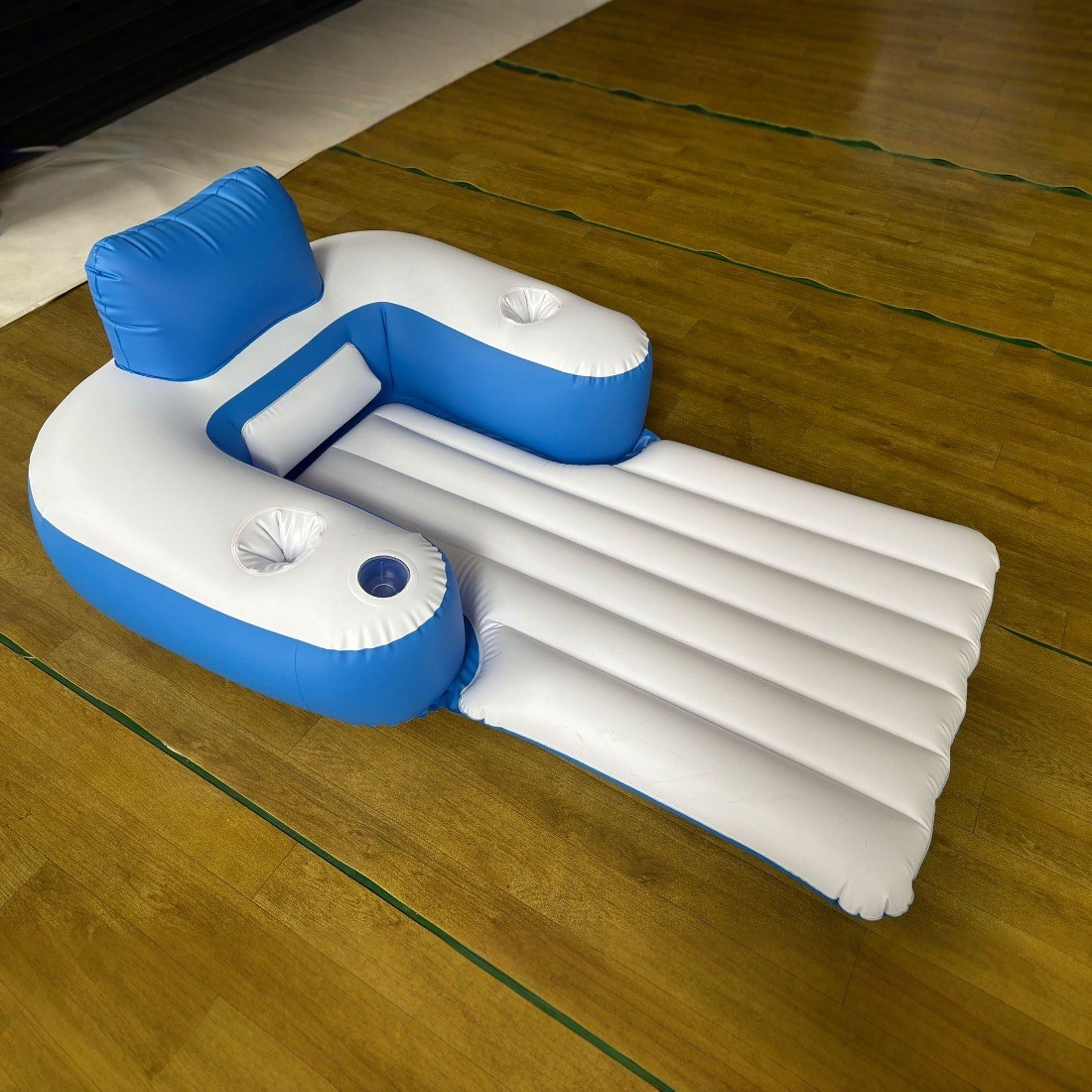 Splash Runner Motorized Pool Lounger