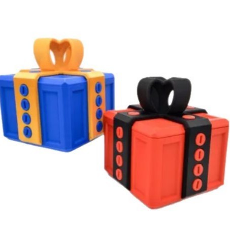 ð The Prank Box â Hilarious Screw Challenge with Middle Finger Surprise ðĪŠð