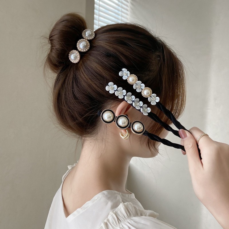 Elegant Hair Bun Maker