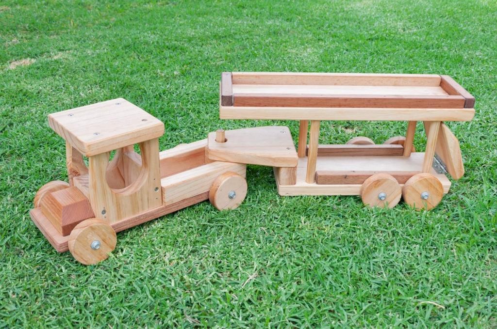 πΏπ³πΏπNZ Handmade| Car transporter with three cars πππ New from GiftTree NZ!