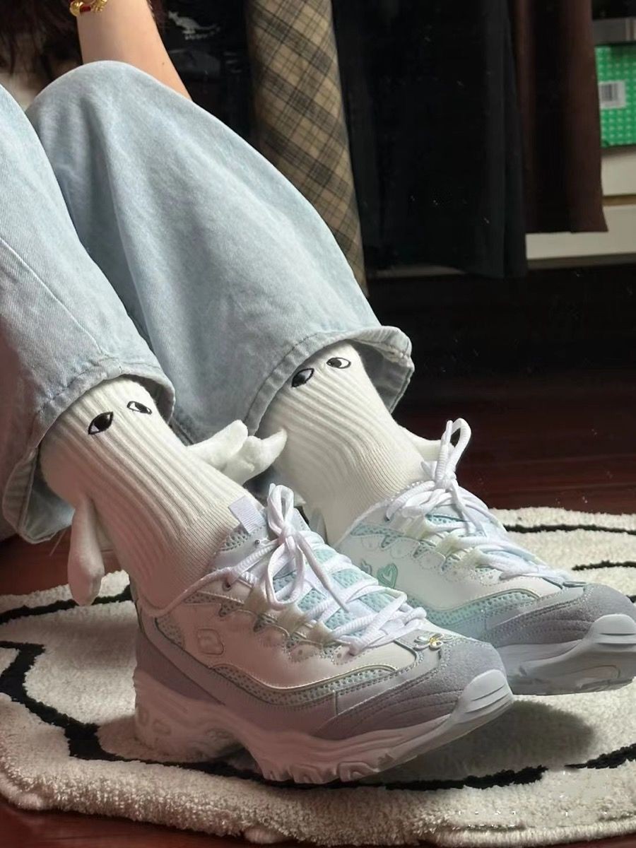 👯‍♀️🧦 Hand-in-Hand Socks - Become Solemates Forever!