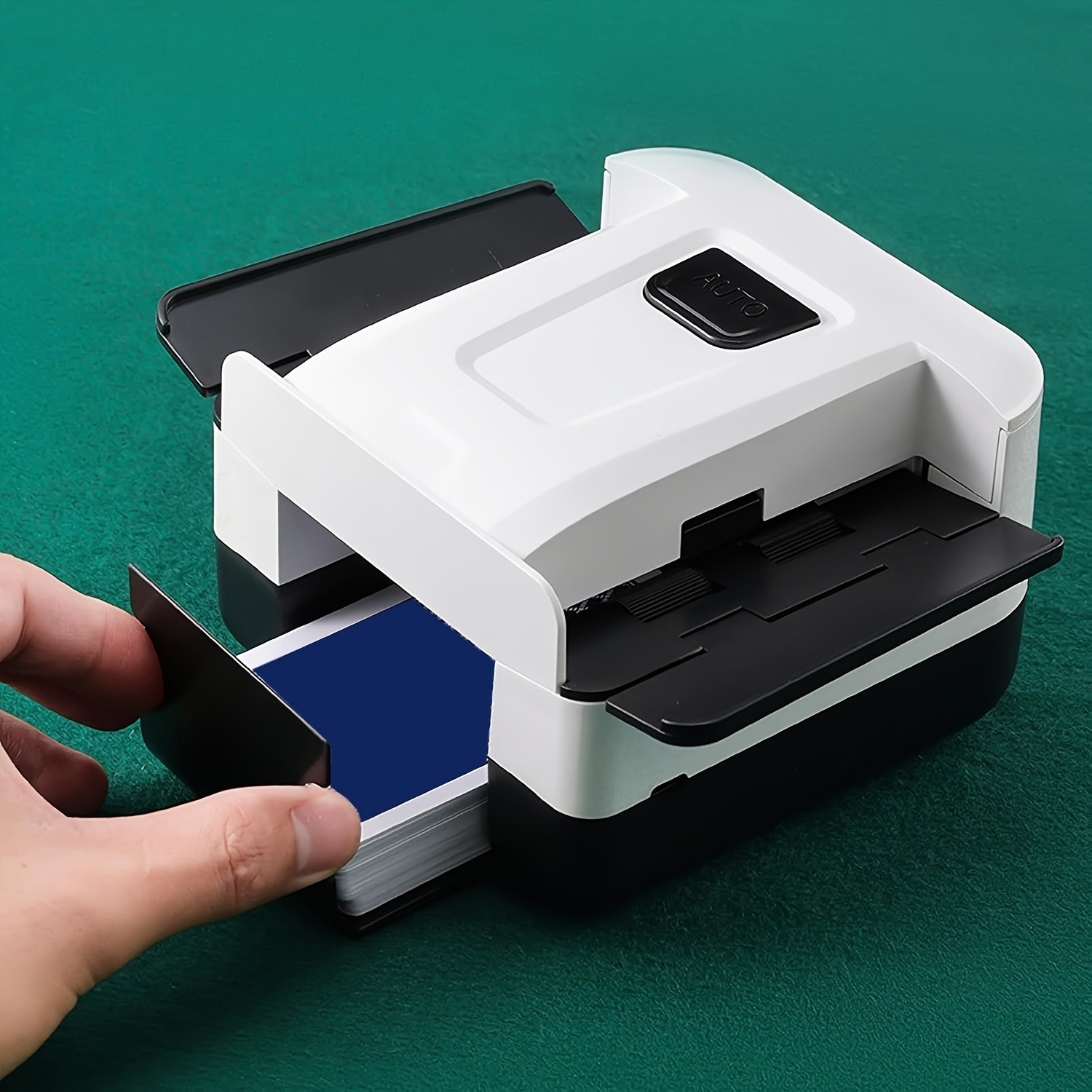 Fully Automatic Card Shuffler – Silent, Anti-Jam Precision for Fair Play