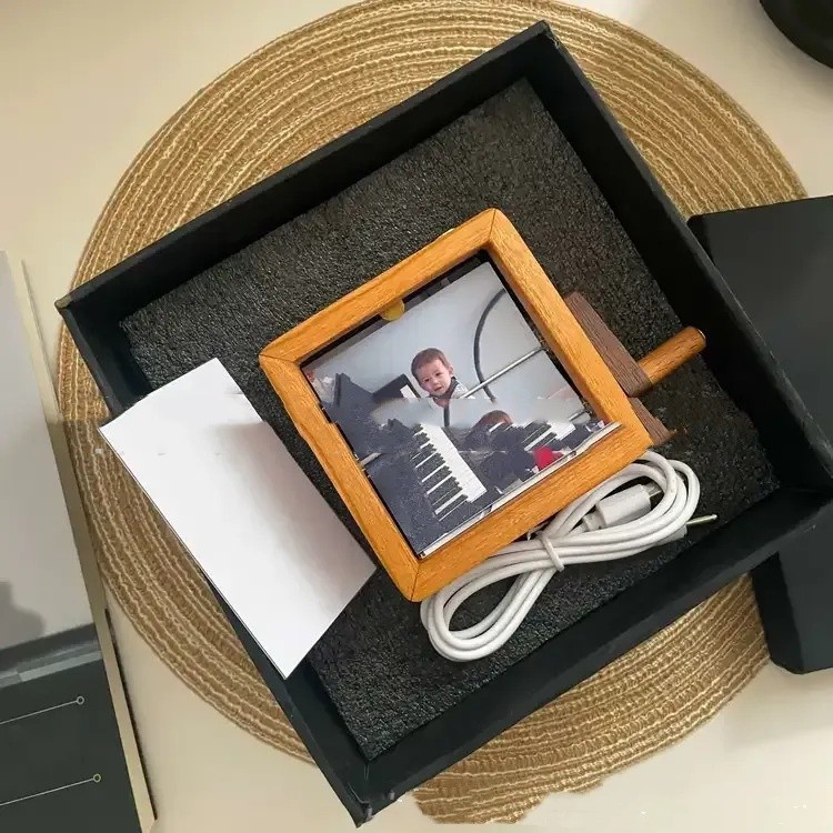 Custom Flip Book Photo Machine