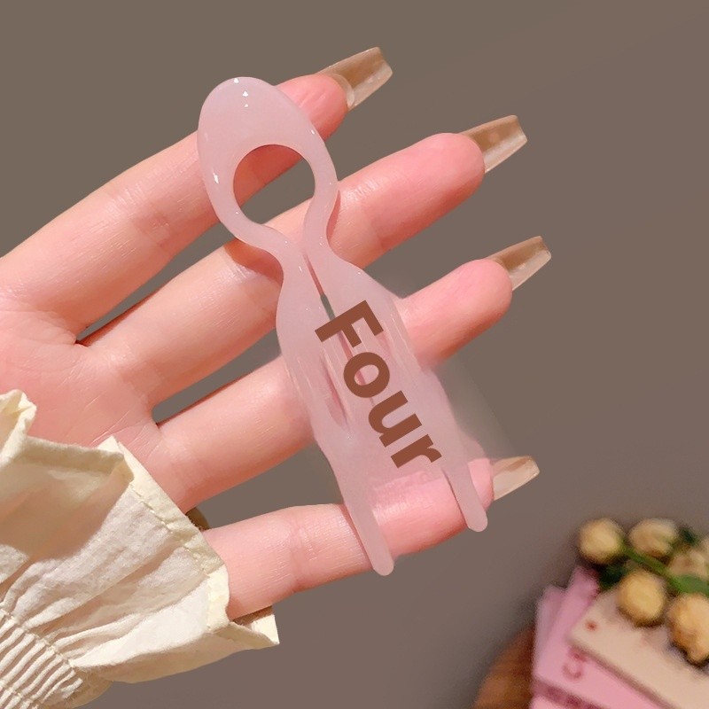 Elegant Women’s Hairpin