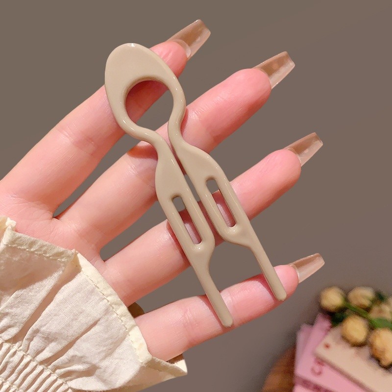Elegant Women’s Hairpin