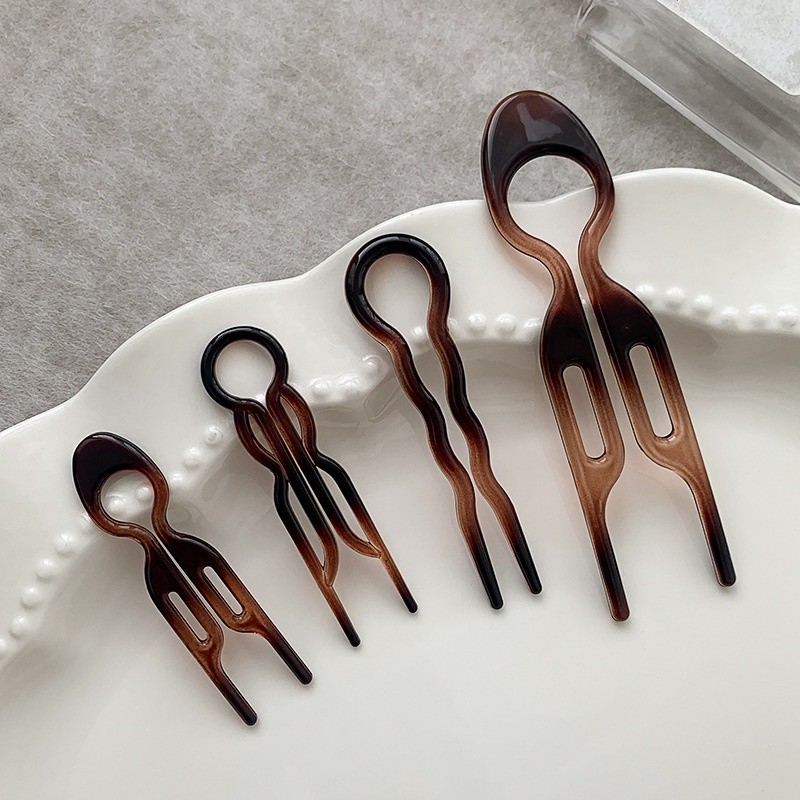 Elegant Women’s Hairpin