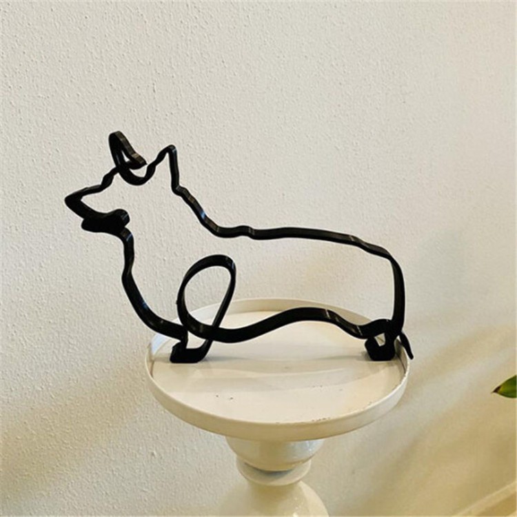 Dog Breed – Line Art Sculpture