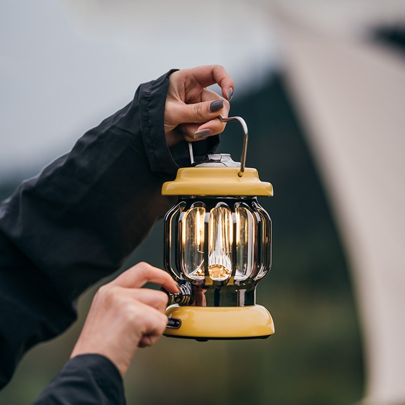 🎉Rechargeable Waterproof Retro Camping Lamp