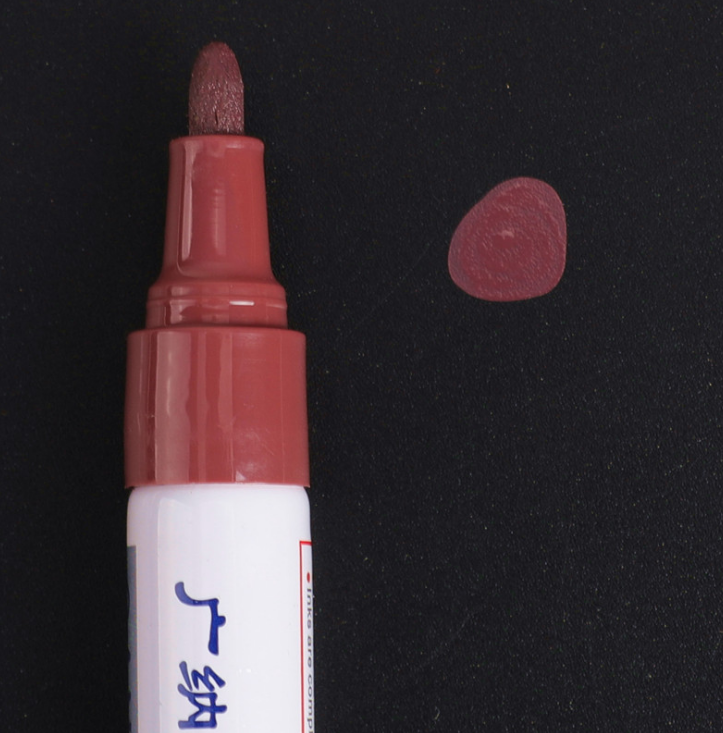 Tire Graffiti Pen – Unleash Your Creativity on the Road!