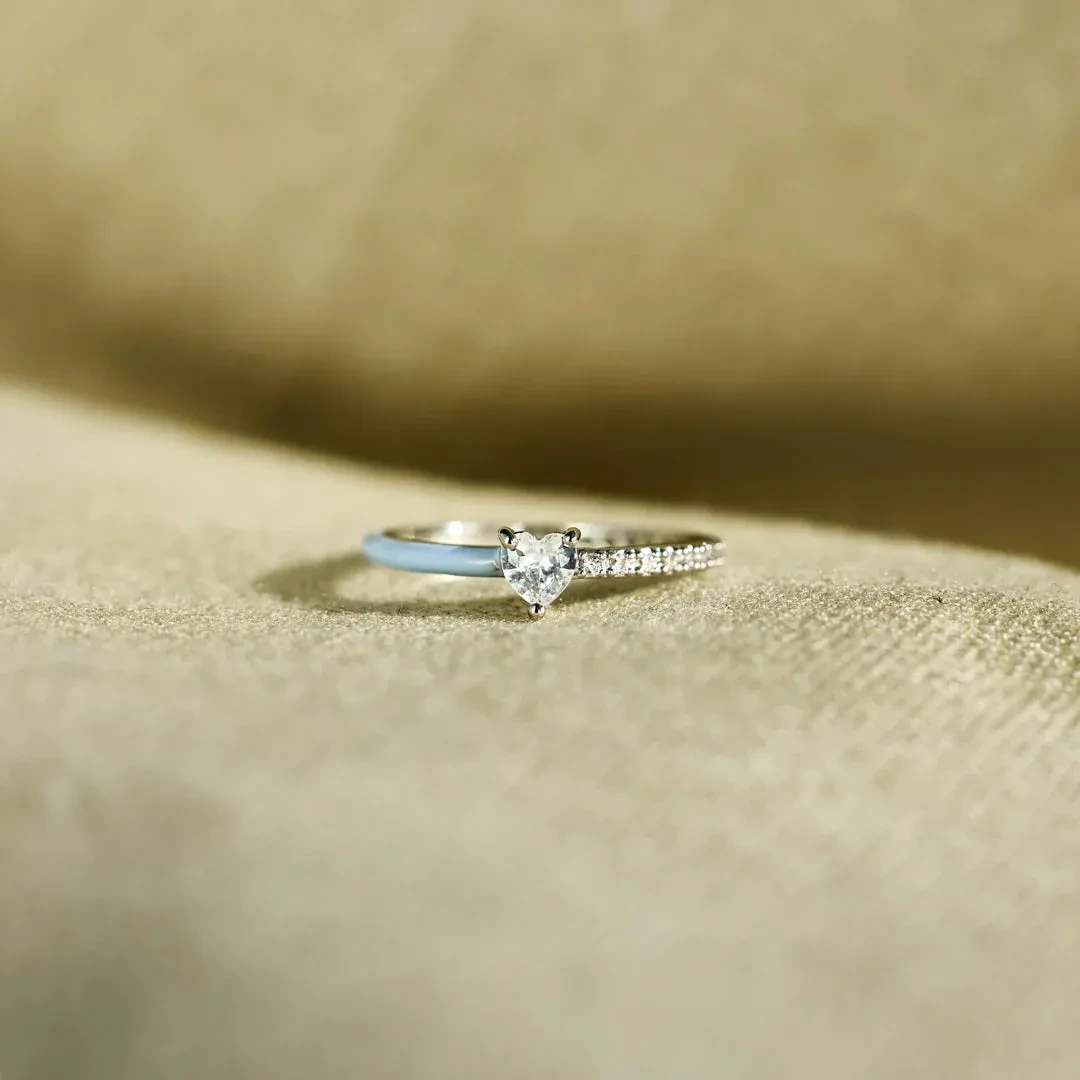 Heart-shaped Rectangular Zircon Rings