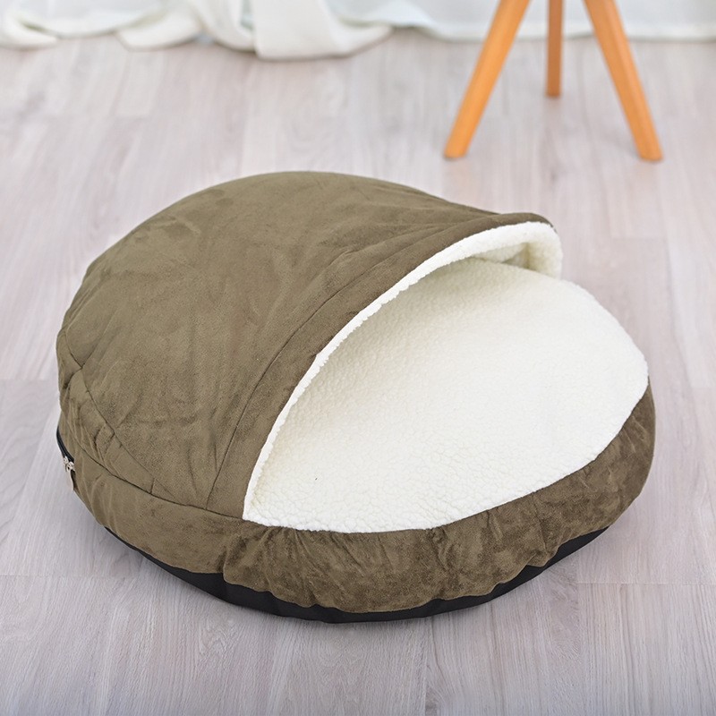 Cozy Dog Bed with Hood – Comfortable and Warm Sleeping Spot for Your Pet