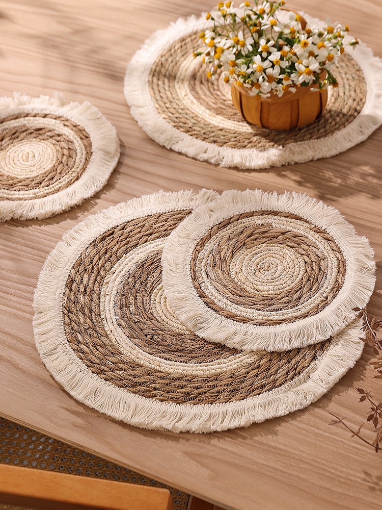 Tassel Grass Dining Table Mat