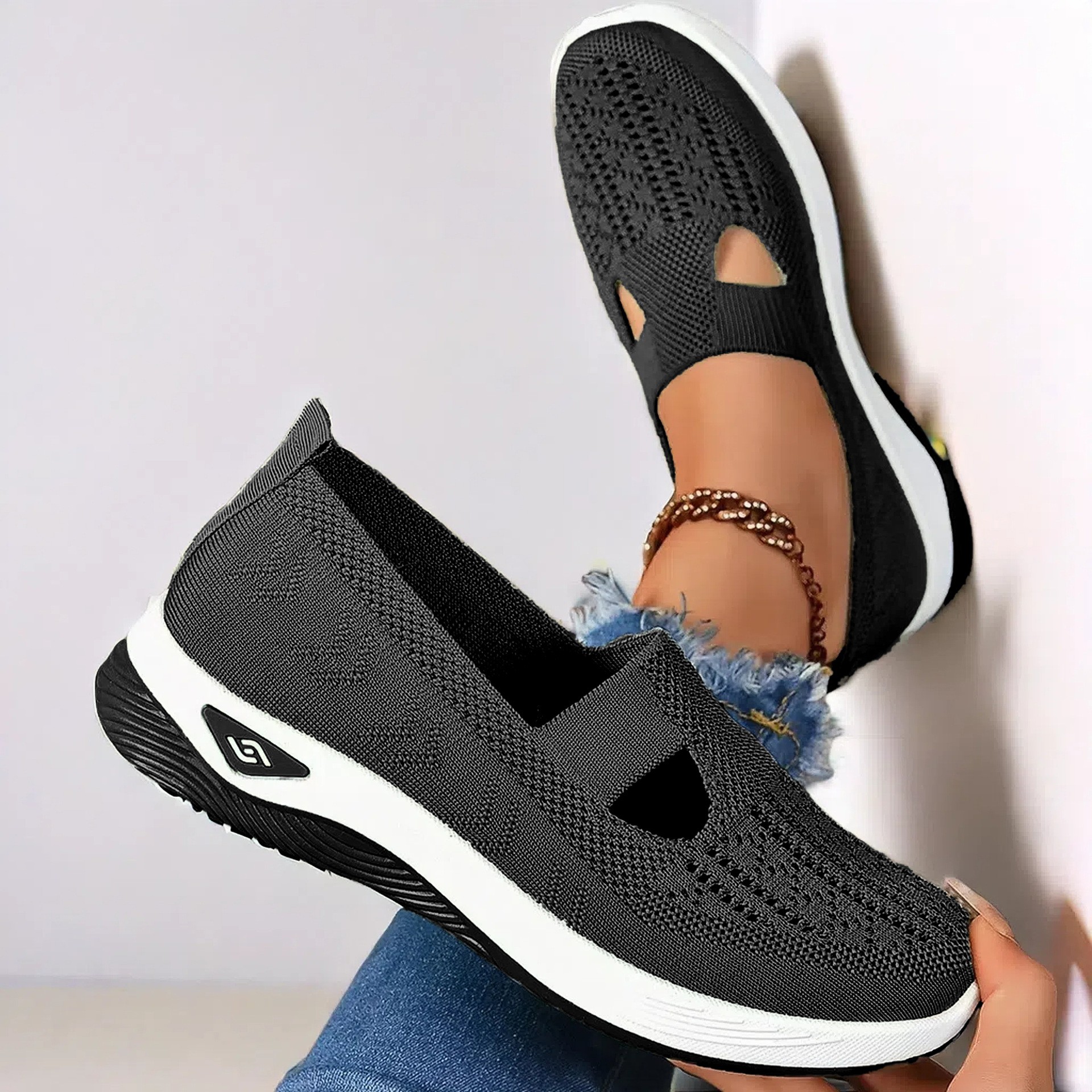 Orthopaedic Walking Sneakers