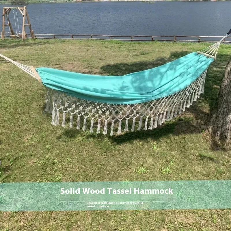 Wooden Stick Curved Hammock