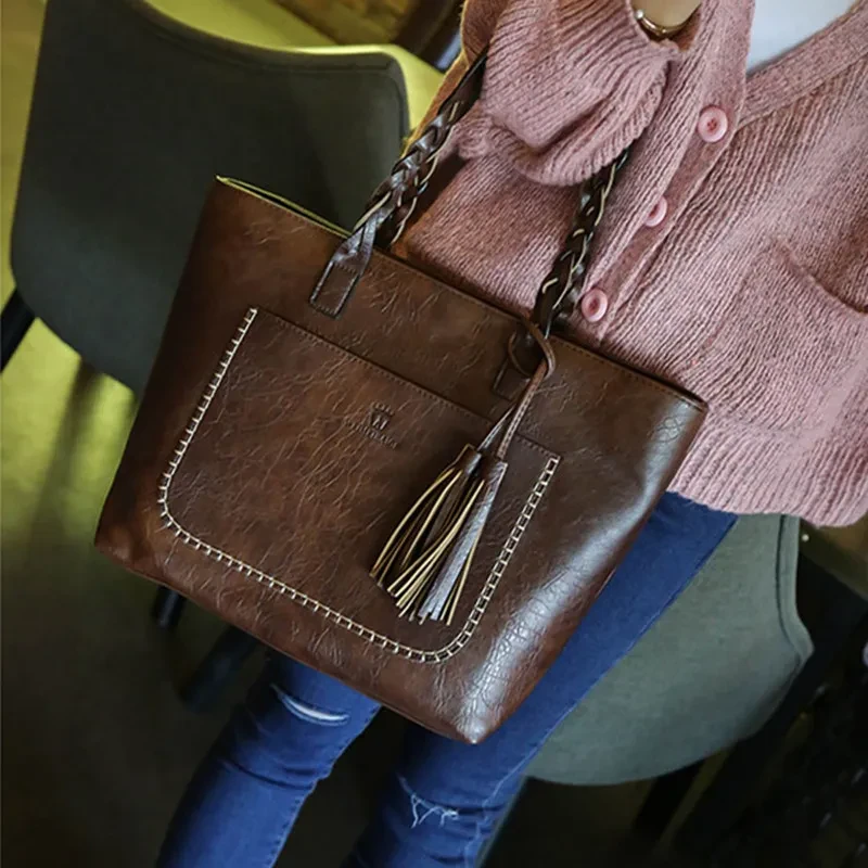 Solid Color Retro Tassel Single Shoulder Bag