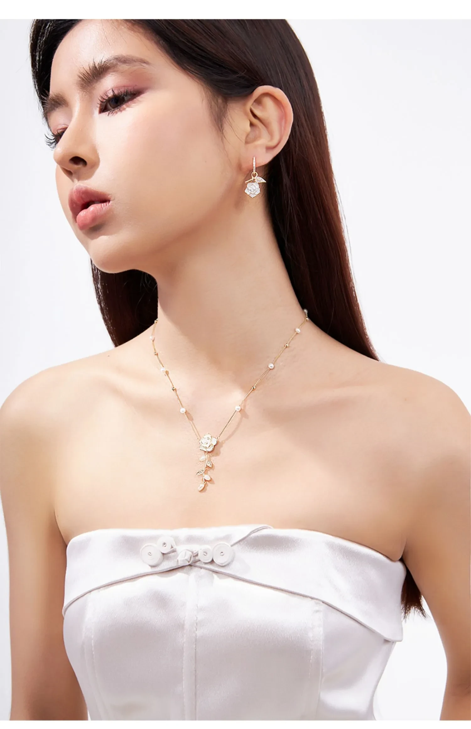 Long Tassel Necklace