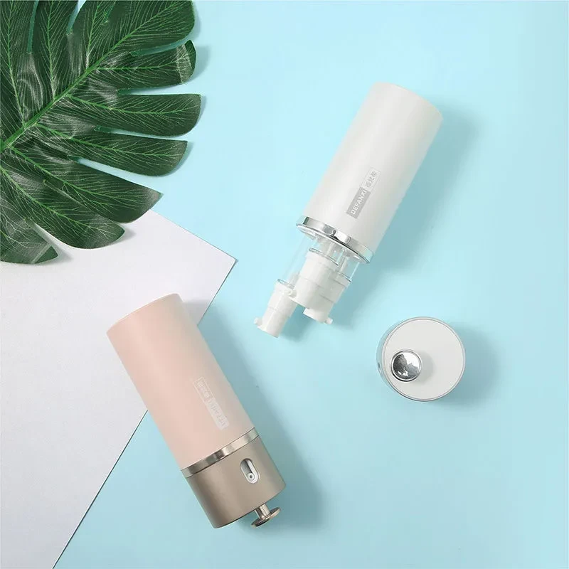 4-in-1 Leakproof Rotatable Travel Dispenser