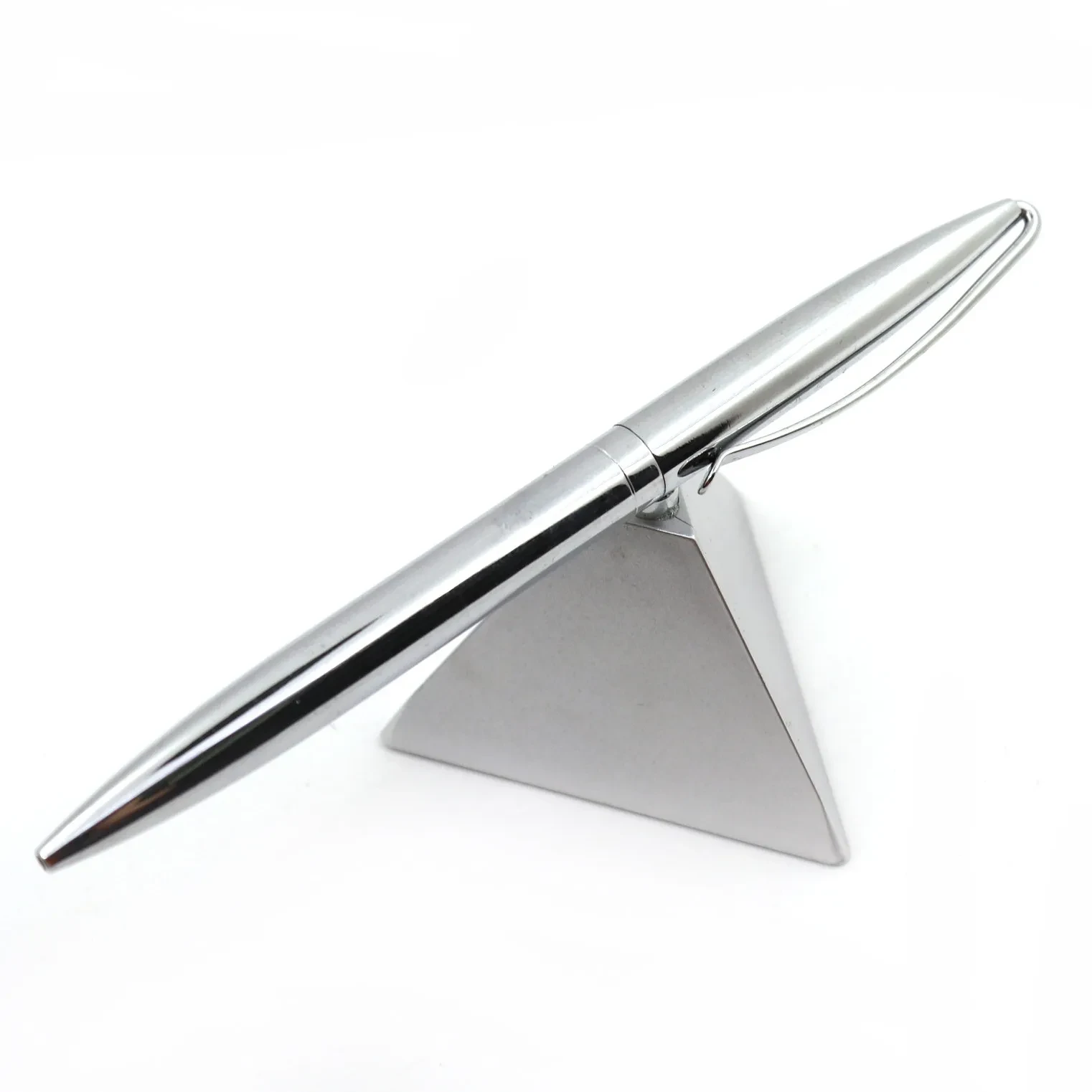 Triangle Magnetic Pen