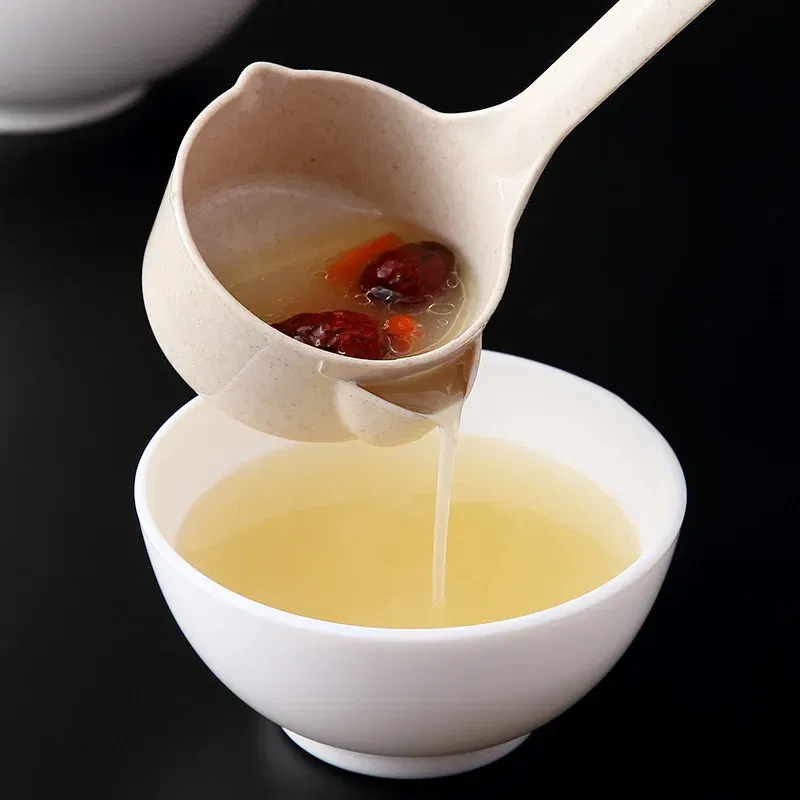 Color: Silver - Oil Filter Spoon Kitchen Oil Soup Separator Wheat Straw Long Handle Soup Spoon Strainer Colander Kitchen Cooking Ladle Tableware