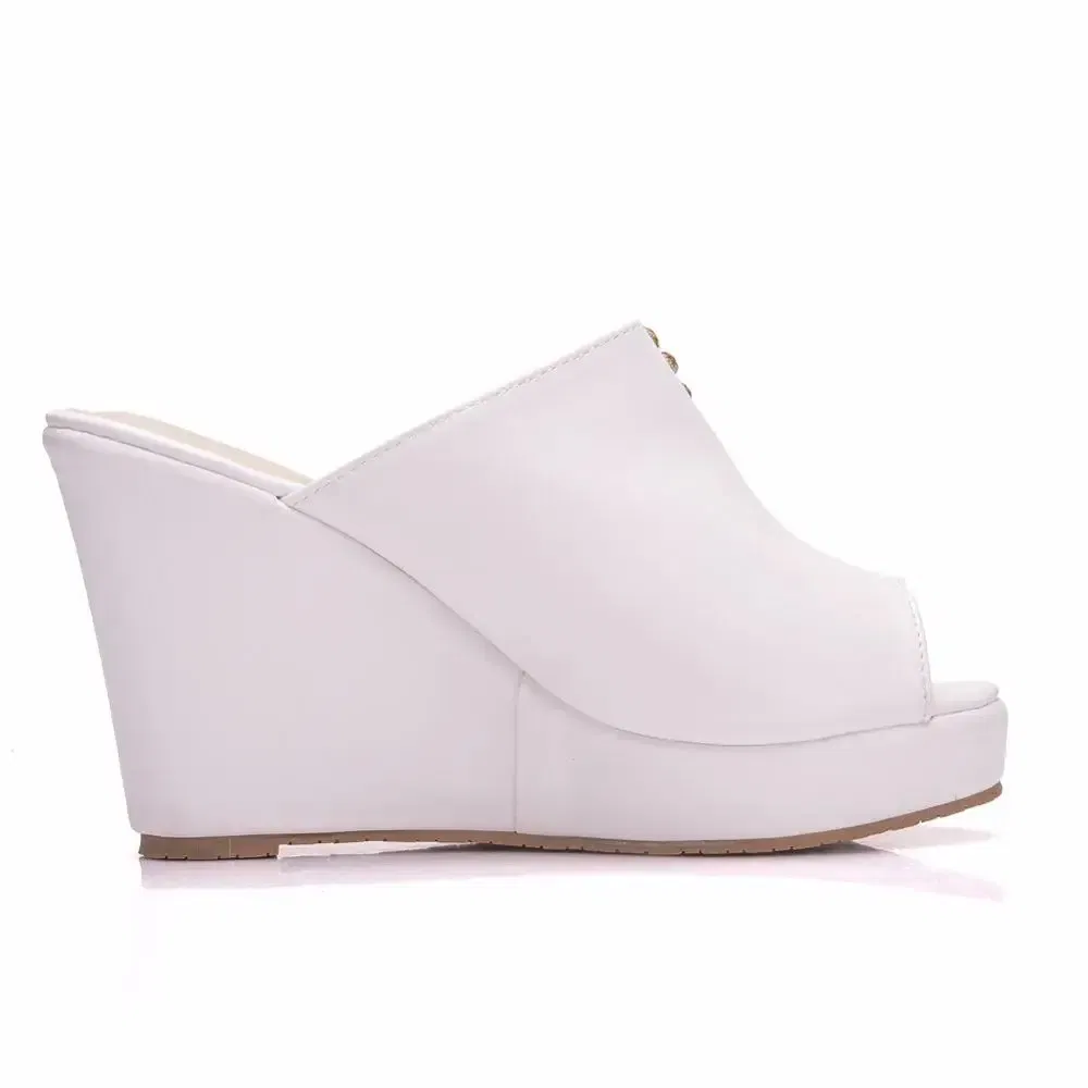 Color: WHITE, Shoe Size: 38 - Crystal Queen 10cm Peep Toe Platform Wedges Slippers High Heels Beach Sandals Women
