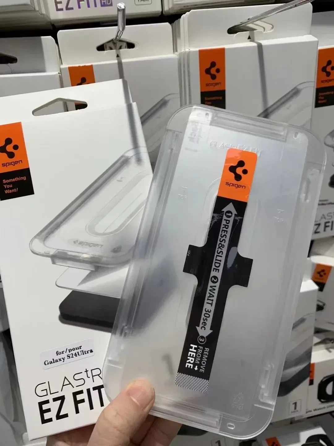 Color: Gold - BX -Sp-gen tempered glass ForIPhone 15 Pro Max/15/16 Pro Max s24 ultra GLAS.tR EZ Fit Auto Tray HD for iPhone Screen Protector