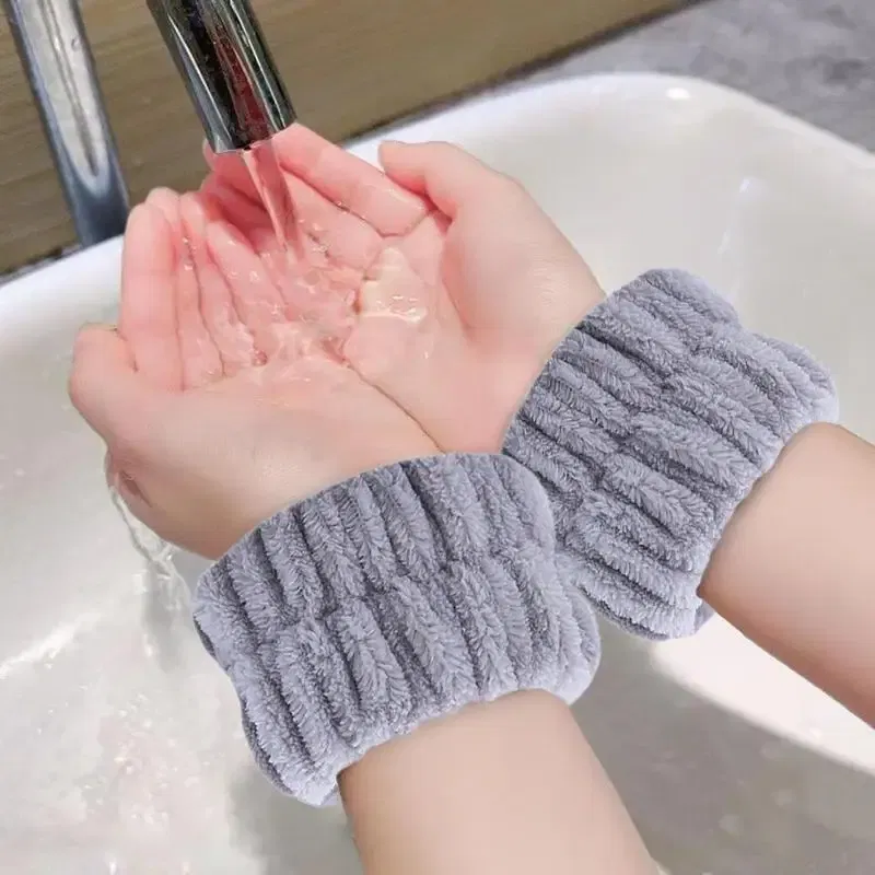 Color: GRAY, Ships From: CHINA - 2pc Wrist Washing Belt Soft Microfiber Towel Wristbands For Washing Face Water Absorption Washing Prevent Wetness Wrist Washband