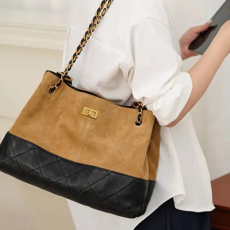 Color: Beige - Ladies' Genuine Leather Bag 2025 Matte Leather Diamond Pattern Vintage Chain Bucket Bag Contrast Color Shoulder Bag Handbag