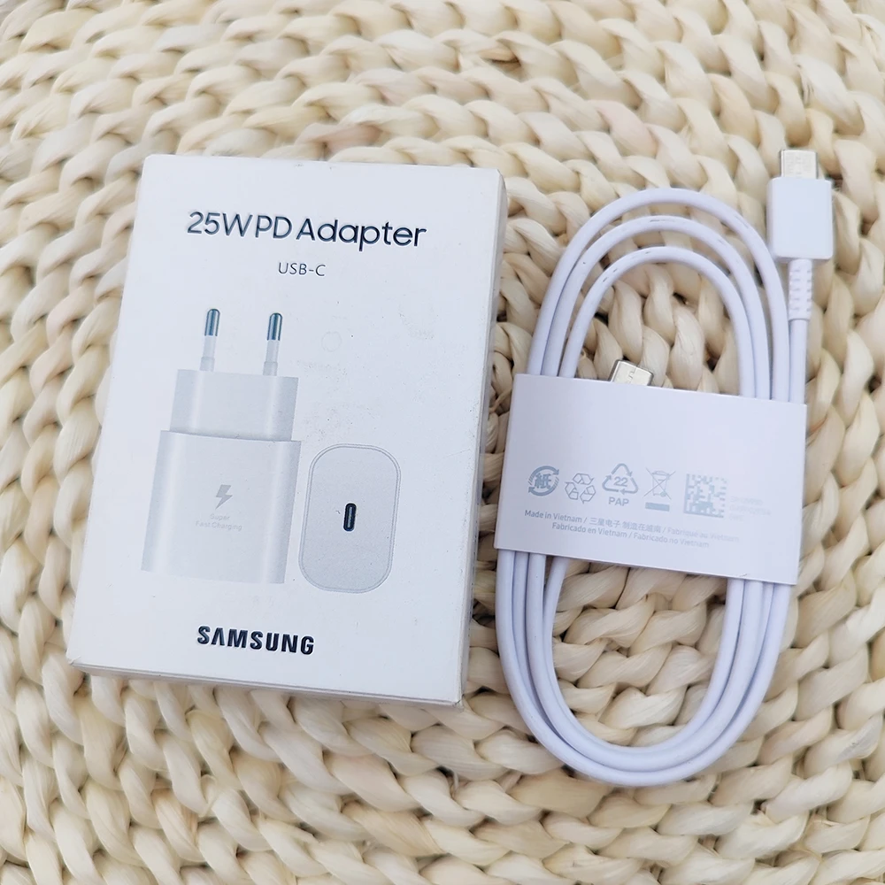 Plug Type: KR - Samsung W25 Flip 5G 25W Super Fast Charger PD Usb Type C Adapter Cargador For SAMSUNG Galaxy S25 S24 Ultra Plus S23 FE A05S M54