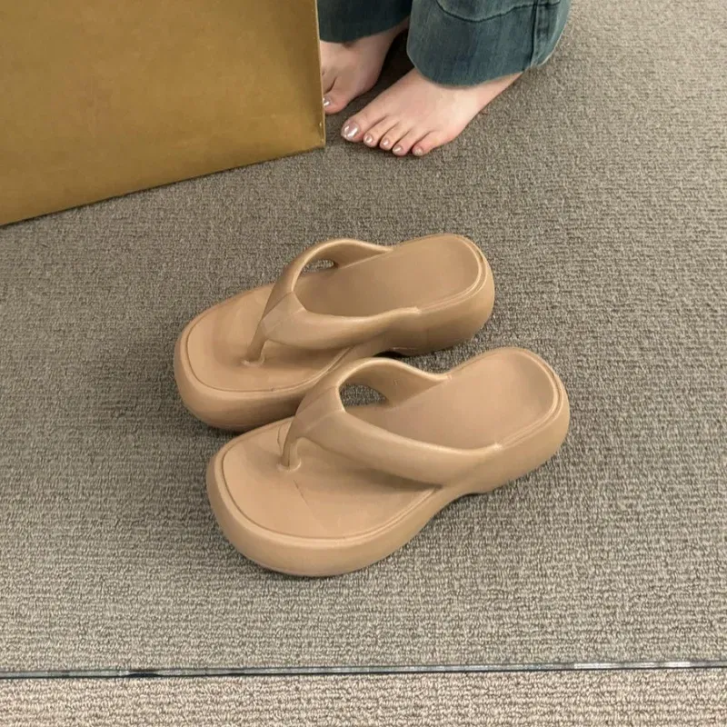 Color: Khaki, Shoe Size: 39-40 - Casual Round Square Toe Women Flip-flops Innovative Desgin Soft-soled Outdoor Slippers Non-slip Lightweight Women's Sandals