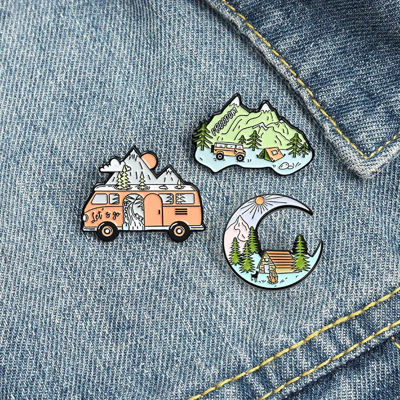 Metal color: silver - Travel Brooch Field Crossing Hiking Scenery Snow Scene Mountain Peak Alloy Clothing Accessories Backpack Brooch Badge Lapel Pins