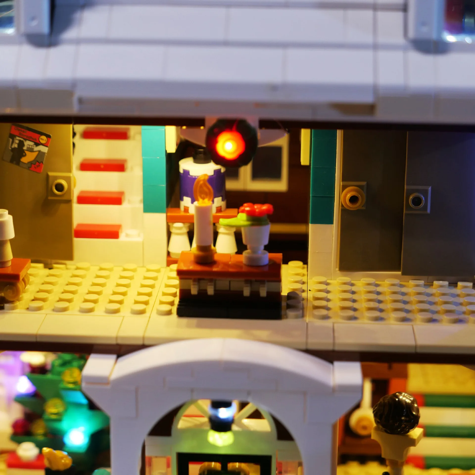 Color: WHITE - LED Lighting Kit Compatible with 21330 Home Alone House Building Blocks Model Remote Control Lamp Accessories (Lights Only)