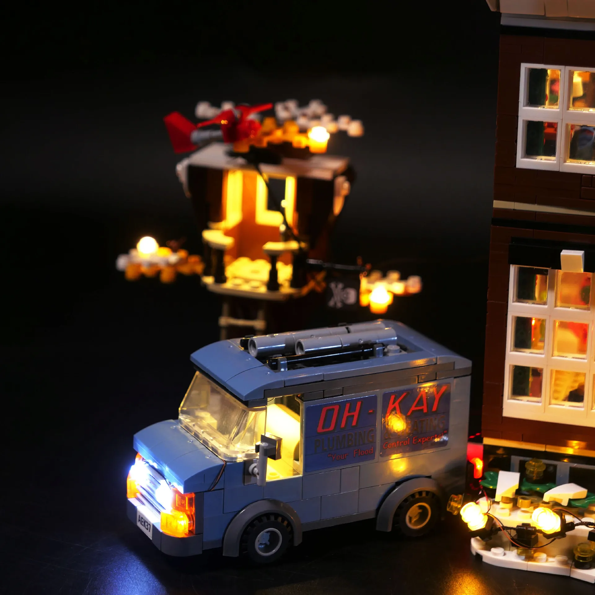 Color: WHITE - LED Lighting Kit Compatible with 21330 Home Alone House Building Blocks Model Remote Control Lamp Accessories (Lights Only)