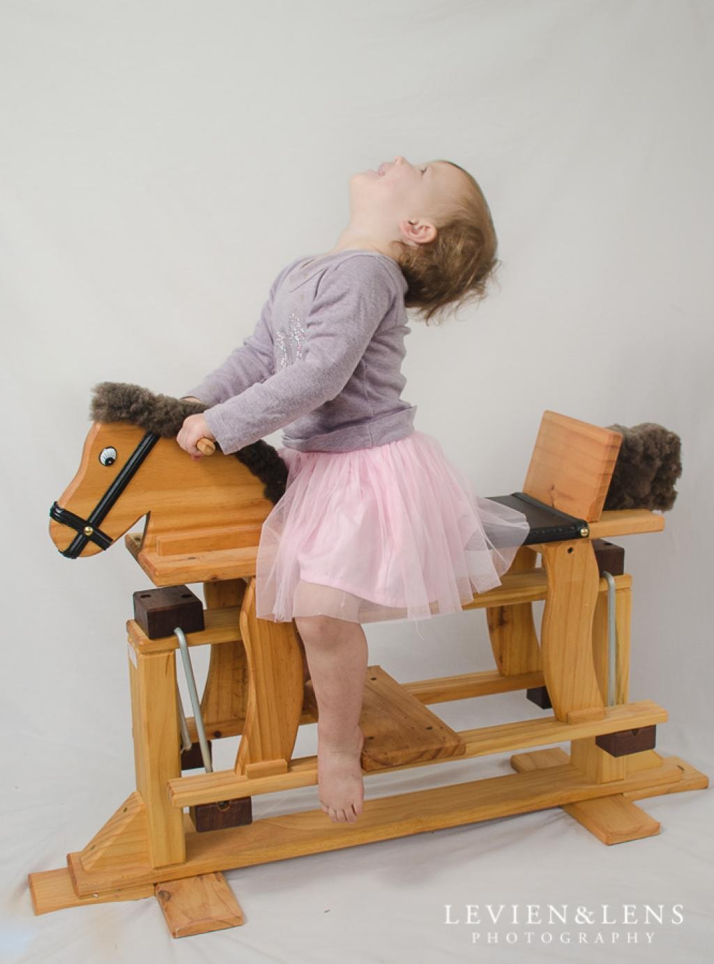 Gifttree NZ Rocking Horses π΄