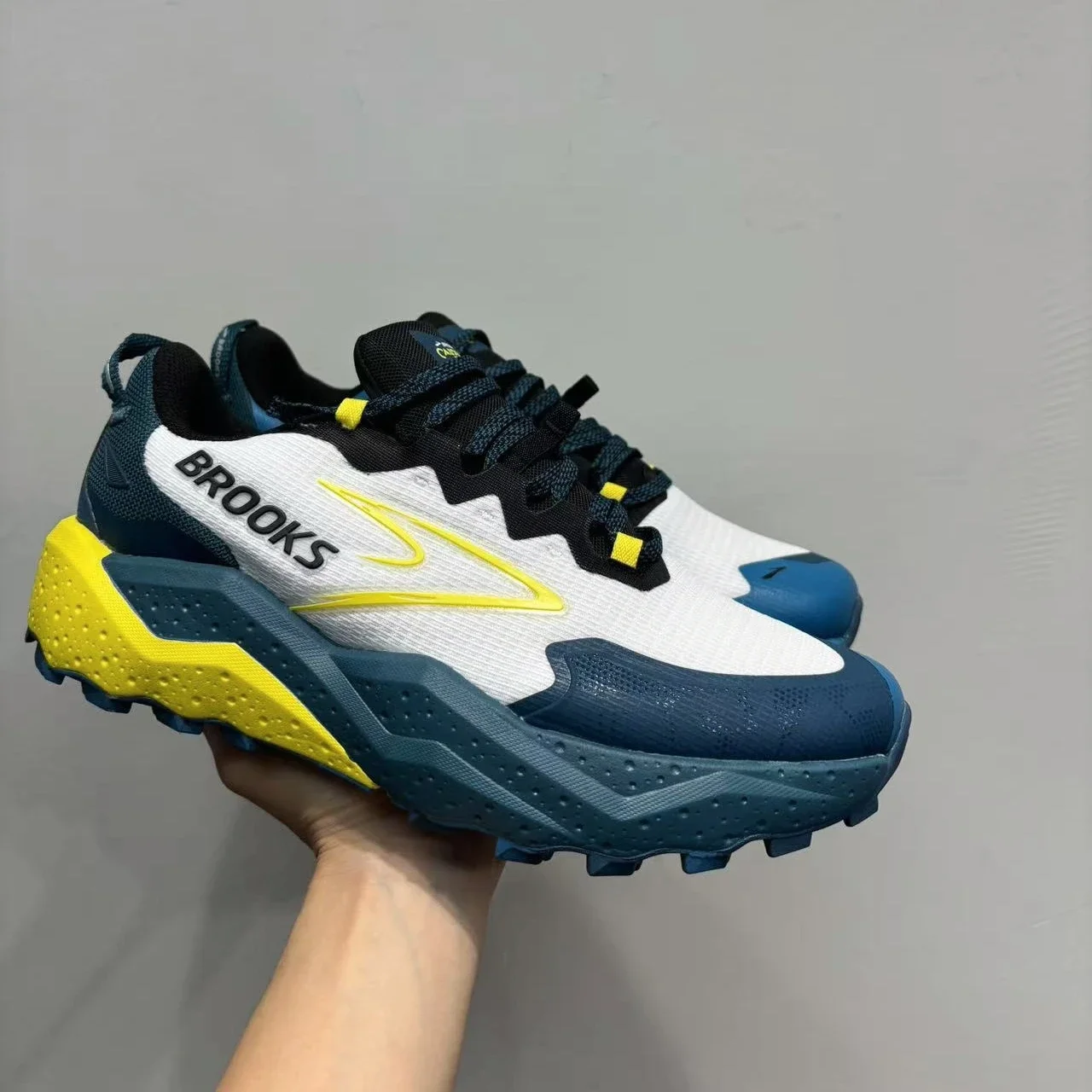 Color: black, Shoe Size: 42.5 - Brooks Men?™s Casual Sneakers Caldera 8 Ultra Trail Running Shoes Breathable Cushioned Long-term Training Sports Jogging Shoes