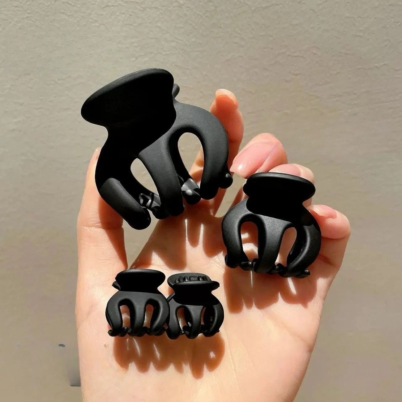 Color: Lavender - Korean Fashion Hight Ponytail Hair Claw Clip Acrylic Small Hair Claws Women Girls Shark Clips Headwear Barrette Hair Accessories