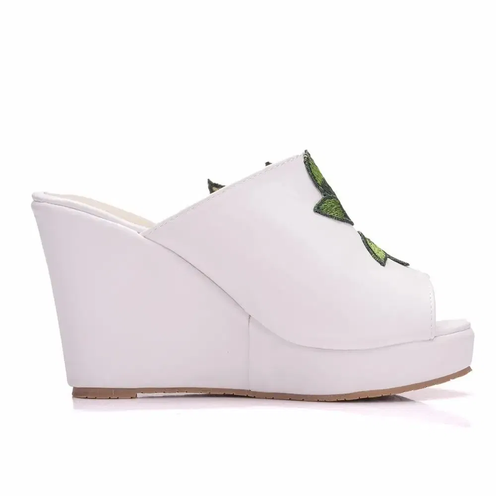 Color: WHITE, Shoe Size: 39 - Crystal Queen Black White Peep Toe Platform Wedges High Heels Slippers Beach Sandals Women Lace Flower