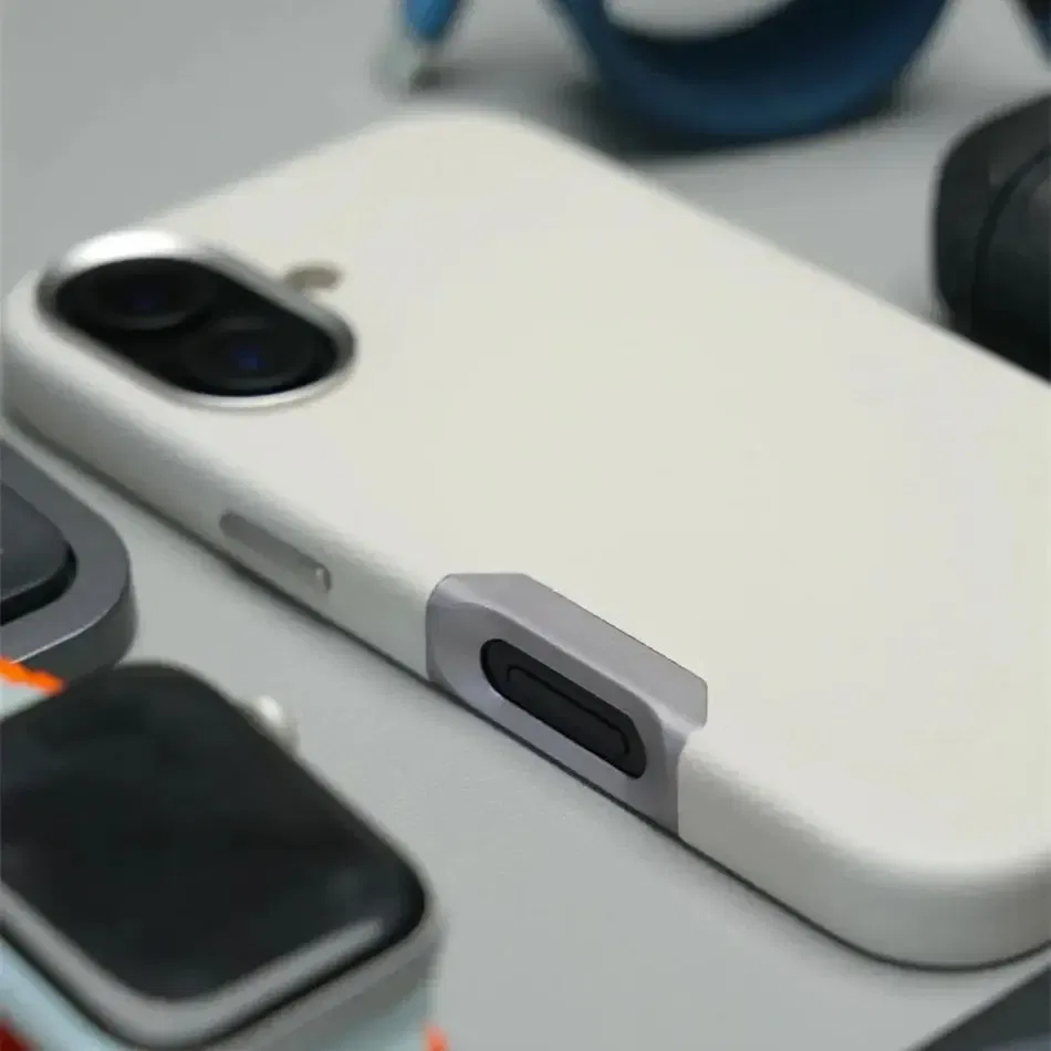 Color: SKY BLUE, Material: Vinyl - Aluminium Camera Button For iPhone 16 Pro Max Case Solid Leather Alloy Len Magnetic Wireless Charge Shockproof Cover For Magsafe