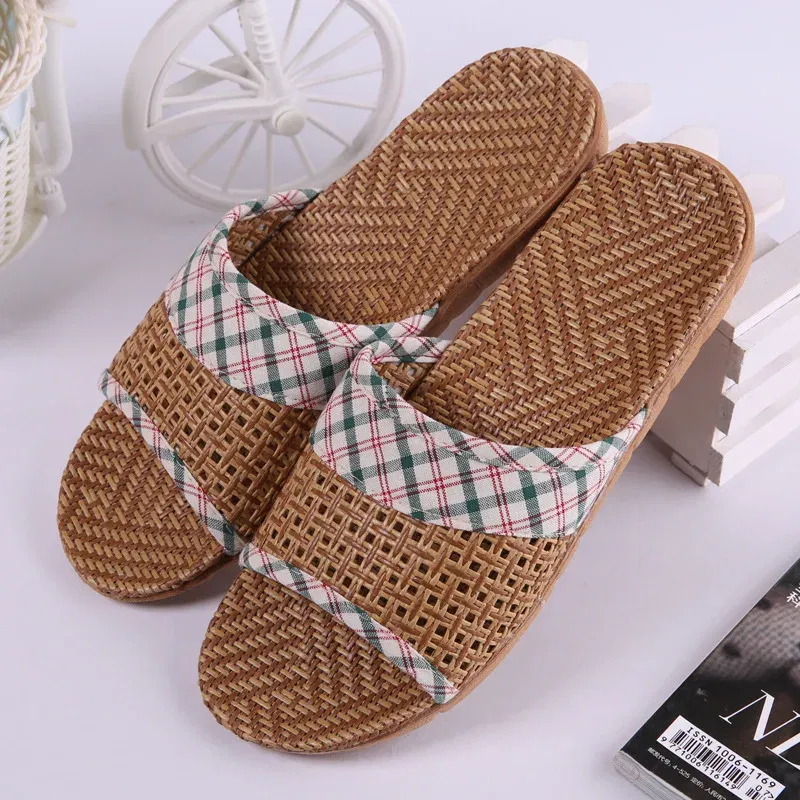 Color: Brown, Shoe Size: 39 - Mntrerm Summer Natural Bamboo Rattan Cane Grass Weaving Slippers Shoes Vine Grass Men Casual Slippers Non-slip Couples Slippers