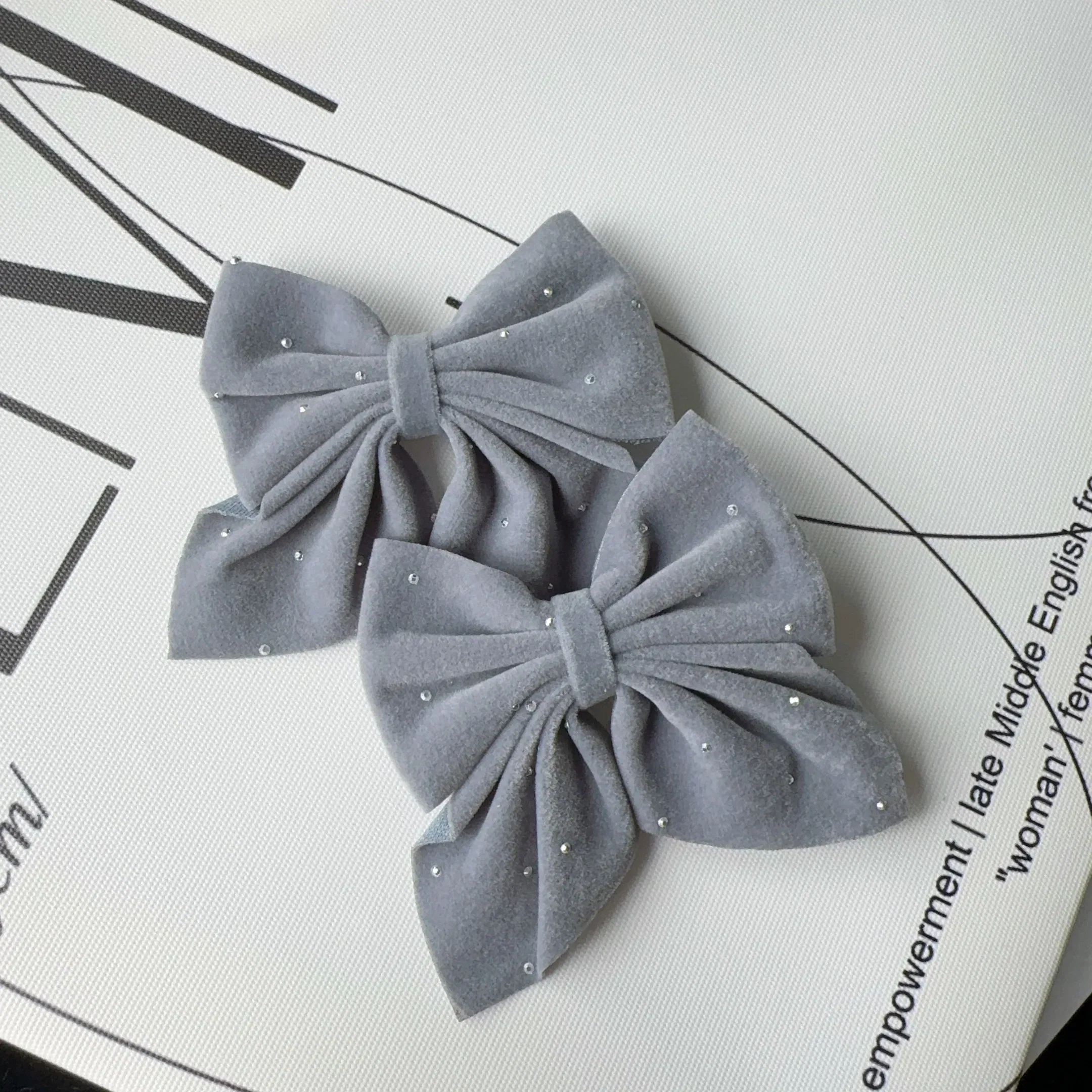 Color: Ivory - 2Pcs Starry Dots Red Velvet Bow Hair Pins Hair Clips Kids Girls Fashion Christmas Barrettes Ponytail Holder Headwear Accessories