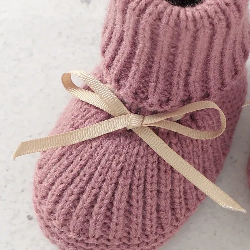 Color: army green, Baby Age: 0-6 Months - Baby Shoes + Gloves Set Knit Newborn Girls Boys Boots Mitten Fashion Butterfly-knot Toddler Infant Slip-On Bed Shoes Hand Made