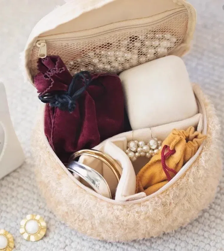 New Cute Anime Rilakkuma Bear Face Kids Girls Plush Stuffed Make up Bags Cosmetic Case For Women